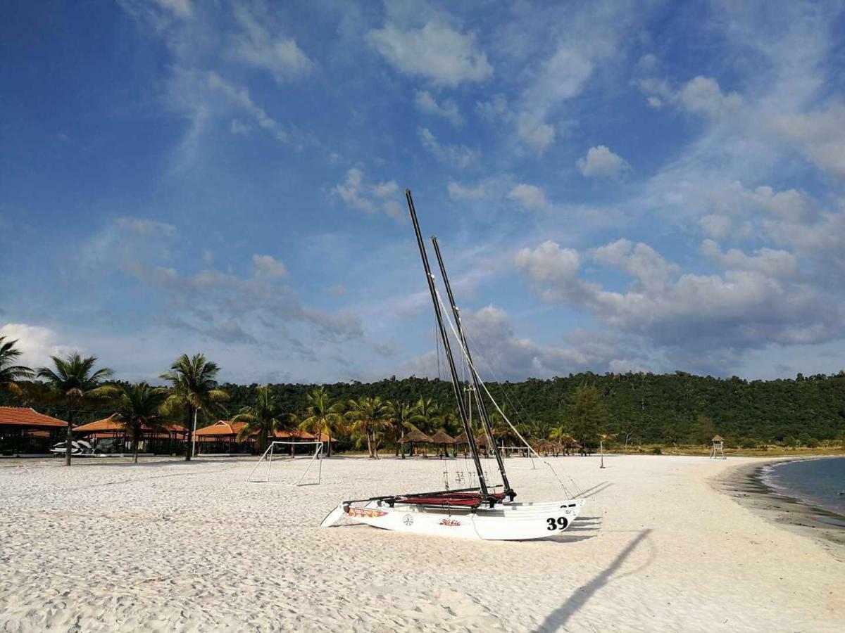 Krŏng Kaôh Kŏng Dara Sakor Golf Hotel מראה חיצוני תמונה